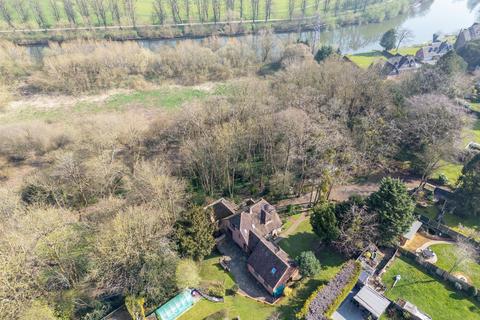undefined, Hallow Road Worcester, Worcestershire, WR2 6BU