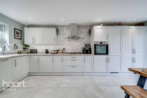 Armond Cottage Armond Road, Witham, CM8 2HA