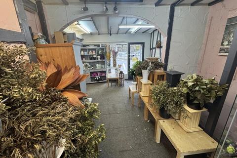 Property to rent, High Street, Harborne, Birmingham, B17