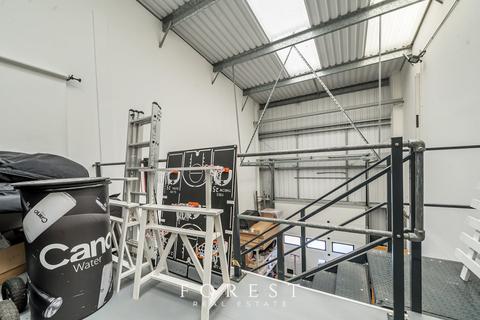 Industrial unit for sale, Unit 418, Centennial Park, Borehamwood, WD6 3TN