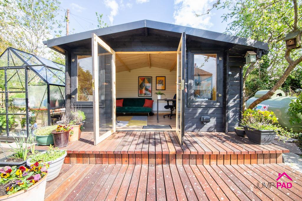 Garden Room / Office