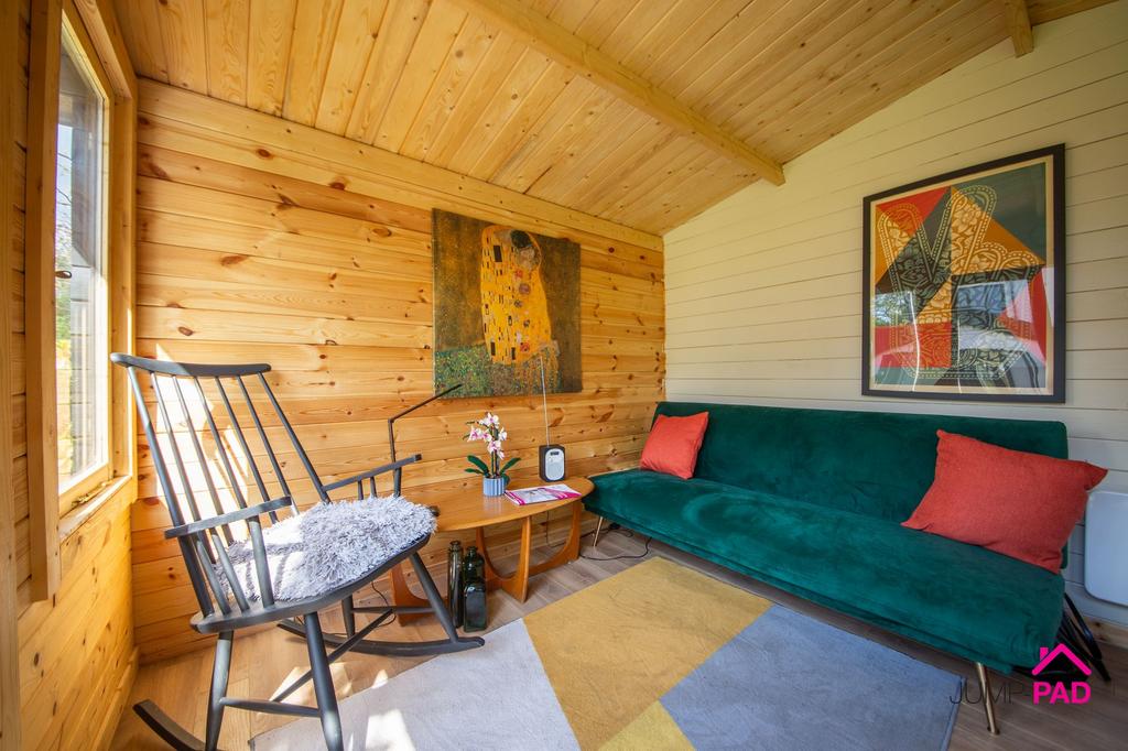 Garden Room / Office