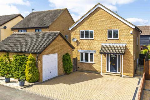7 Freman Drive, Buntingford, SG9 9TD