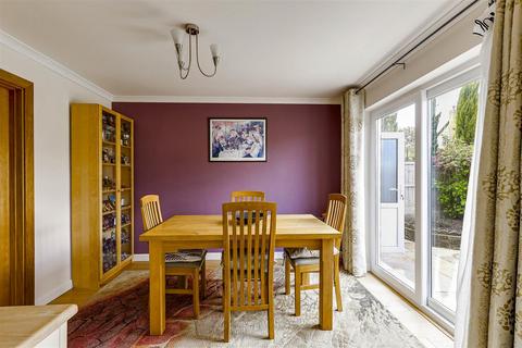 7 Freman Drive, Buntingford, SG9 9TD
