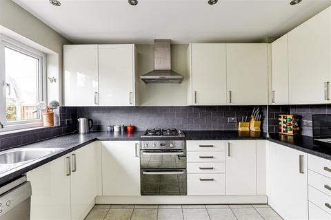7 Freman Drive, Buntingford, SG9 9TD