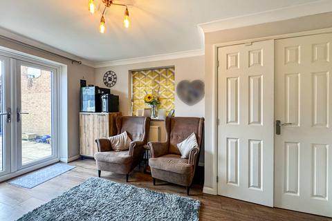 104 Attingham Drive, Dudley, DY1 3HW