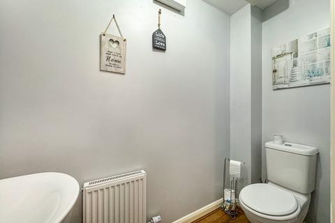104 Attingham Drive, Dudley, DY1 3HW