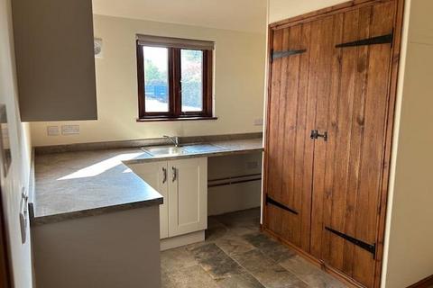 3 bedroom link detached house to rent, Leominster,  Herefordshire,  HR6