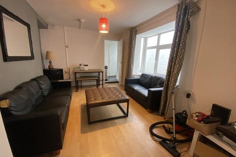 5 bedroom house to rent, Cromwell Street, Mount Pleasant, Swansea