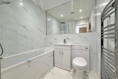 2 bedroom mews for sale, Canal Street, Macclesfield