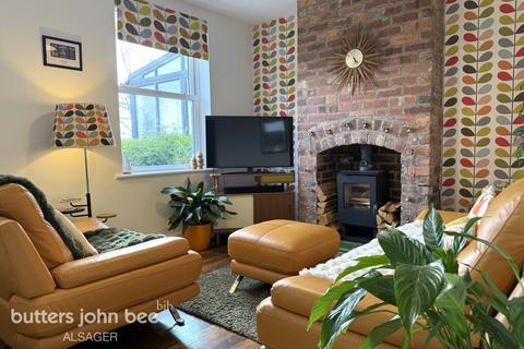 2 bedroom cottage for sale, Farams Road, Rode Heath