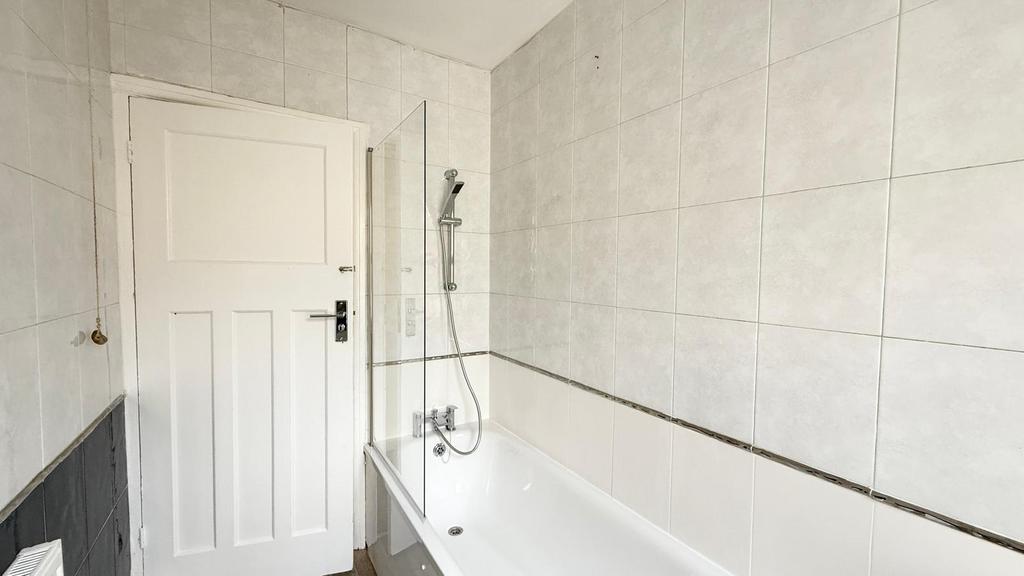 Bathroom .jpg
