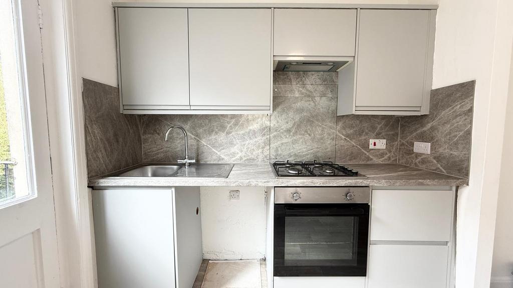 Kitchen..jpg