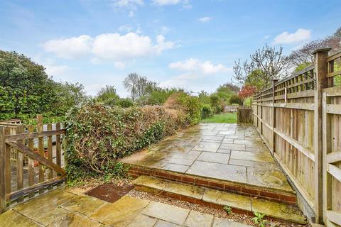 41 Church Hill, Shepherdswell, Dover, CT15 7NR