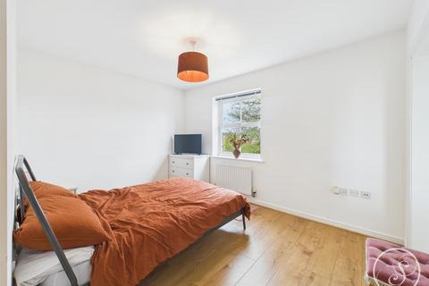 6 Caraway Drive, Meanwood, Leeds, LS6 4RX