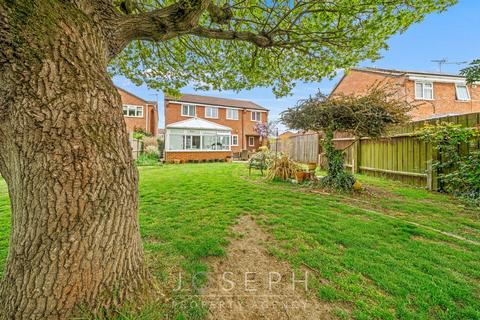 5 bedroom detached house for sale, Fishbane Close, Ipswich, IP3