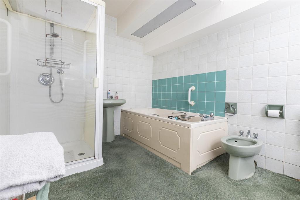 Bramleys Estate Agents - Riley Lane - Kirkburton (
