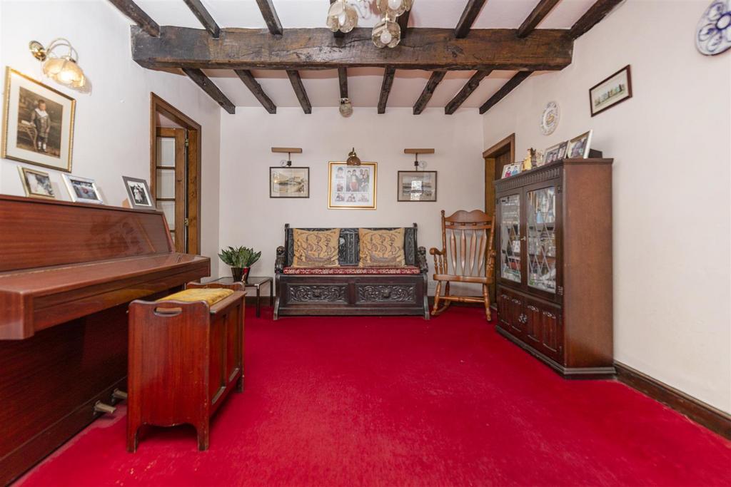 Bramleys Estate Agents - Riley Lane - Kirkburton (