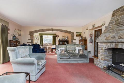 4 bedroom detached house for sale, Riley Lane, Kirkburton, Huddersfield