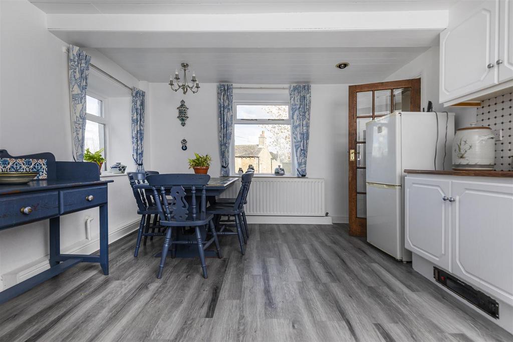 Bramleys Estate Agents - Riley Lane - Kirkburton (