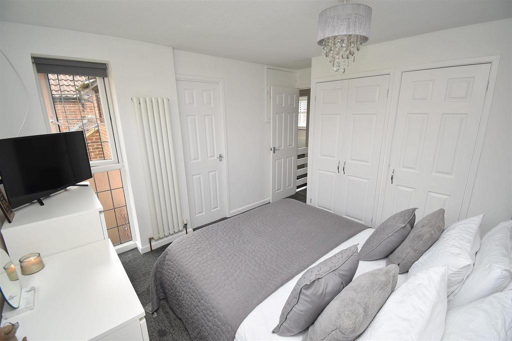 Bedroom1.JPG