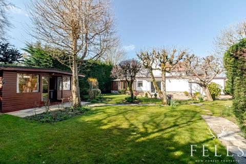 4 bedroom detached house for sale, Salisbury Road, Ringwood BH24