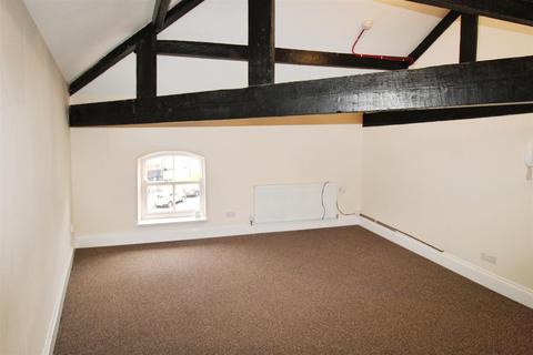 1 bedroom apartment to rent, The Green, Bradford BD10