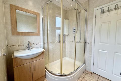 37 Alan Road, Darton, Barnsley, S75 5NL