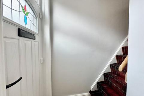 37 Alan Road, Darton, Barnsley, S75 5NL