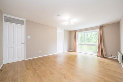 2 bedroom flat for sale, Oakley Close, Isleworth TW7