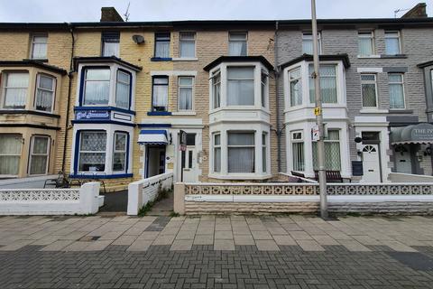 Palatine Road, Blackpool, Lancashire, FY1 4BT