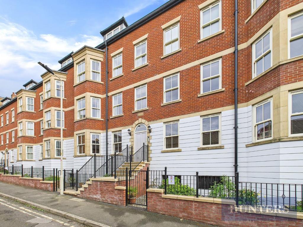 CAM05316 G0-PR0054-STILL025.jpg