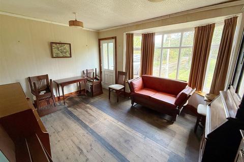 14 Evesham Road, Cookhill, Alcester, B49 5LG
