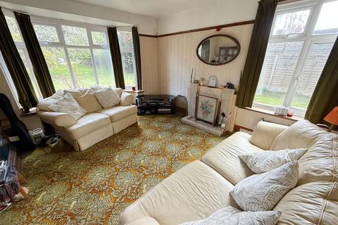14 Evesham Road, Cookhill, Alcester, B49 5LG