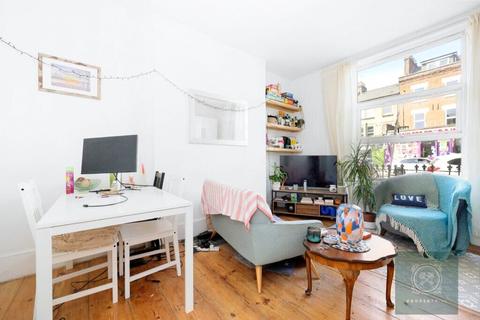 undefined, Junction Road, Tufnell Park, London, N19