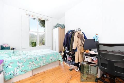 undefined, Junction Road, Tufnell Park, London, N19