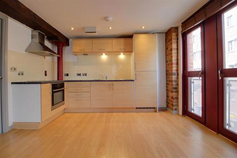 2 bedroom apartment to rent, Biddle & Shipton, Gloucester Docks