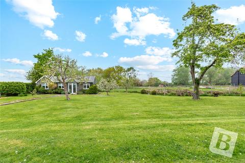 2 bedroom bungalow for sale, Chelmsford Road, High Ongar, Ongar, Essex, CM5