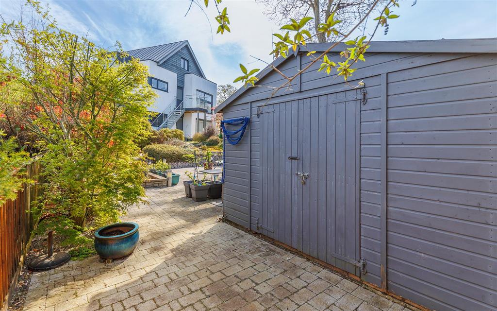 Shed