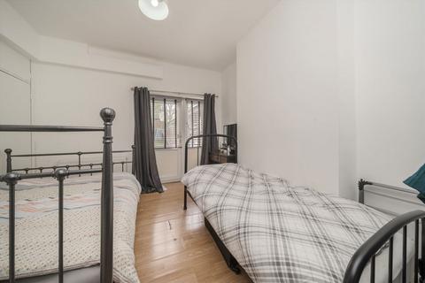 1 bedroom flat to rent, York Road, London W3