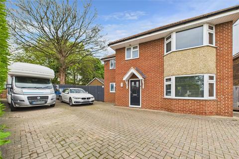 153a Beechcroft Road, Upper Stratton, Swindon, SN2 7RS