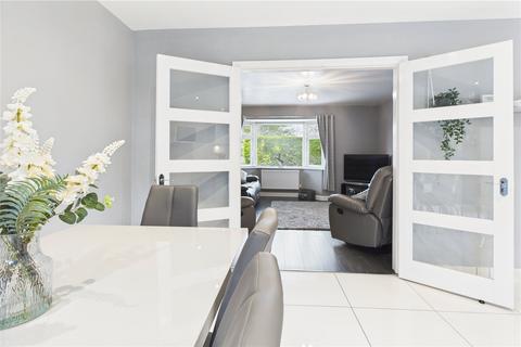 153a Beechcroft Road, Upper Stratton, Swindon, SN2 7RS