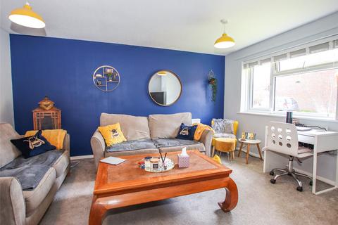 2 bedroom bungalow for sale, Carpenter Close, Lymington, Hampshire, SO41