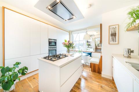2 bedroom apartment for sale, London SW13