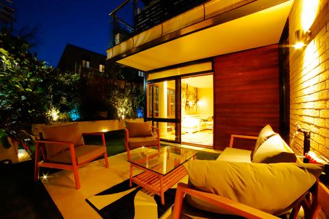 undefined, Lymington Road, London, NW6