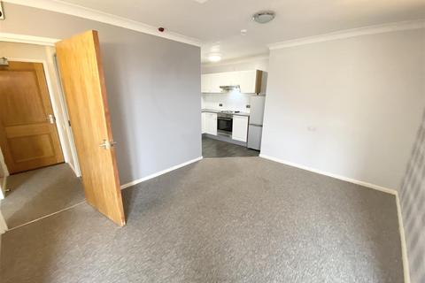 2 bedroom flat for sale, Sunnyhill Road, Poole BH12