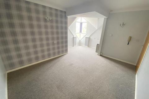 2 bedroom flat for sale, Sunnyhill Road, Poole BH12