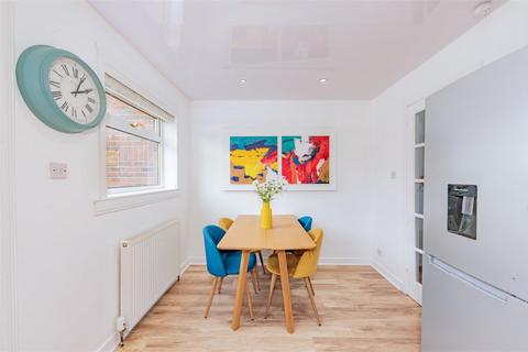 2 bedroom terraced house for sale, Earlston Avenue, Dundee DD4