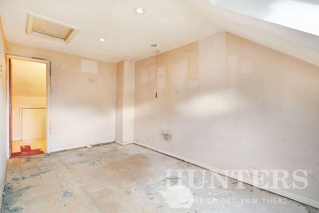 123 Plevna Crescent - QUoc Da Ch5 Hbe Et7tx LJA.jpg