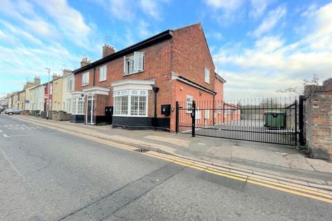 1 bedroom in a house share to rent, Room 5, Flat A, Star Road, Peterborough, PE1 5HP